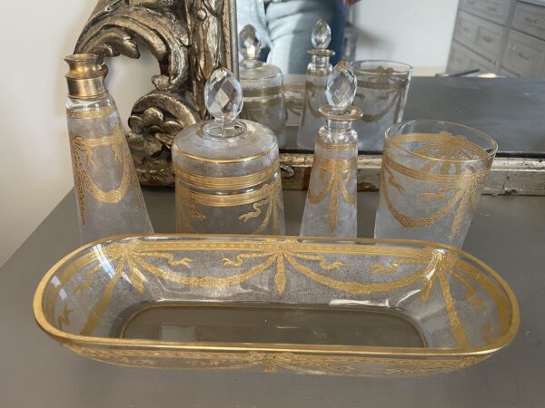 French dressing table set